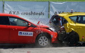 crash test, collision, rear-end collision, 60 km h, diversion, liability, insurance, mobile, smartphone, car insurance, claim, airbag, open, crash test, insurance, insurance, insurance, insurance, insurance, car insurance, car insurance, car insurance, car insurance, airbag
